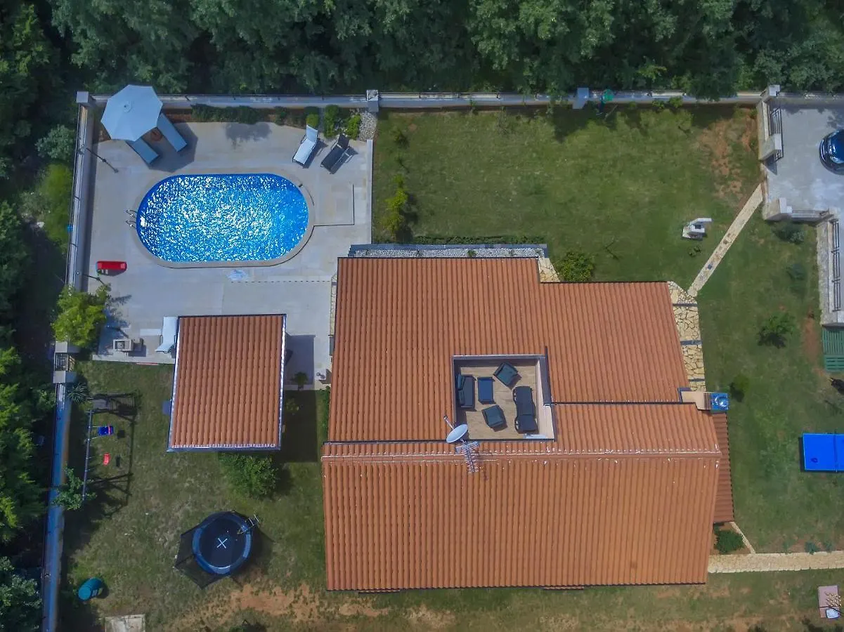 Luxury Experience In Villa Lucia With Heated Pool And Play Station 4 Vodnjan Croatia