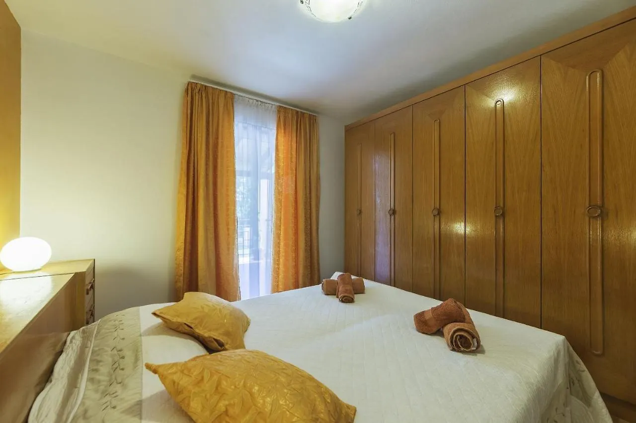 Luxury Experience In Villa Lucia With Heated Pool And Play Station 4 Vodnjan 0*,  Croatia