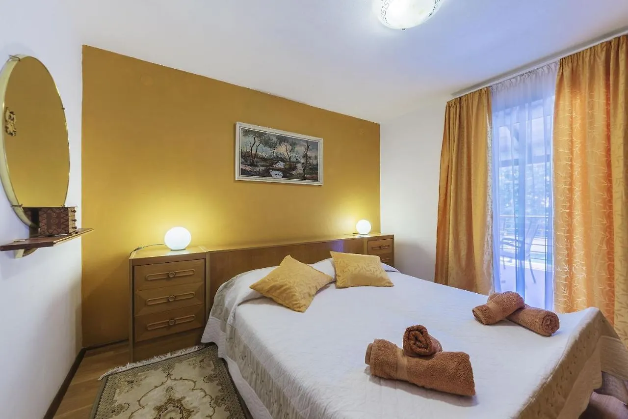 Luxury Experience In Villa Lucia With Heated Pool And Play Station 4 Vodnjan