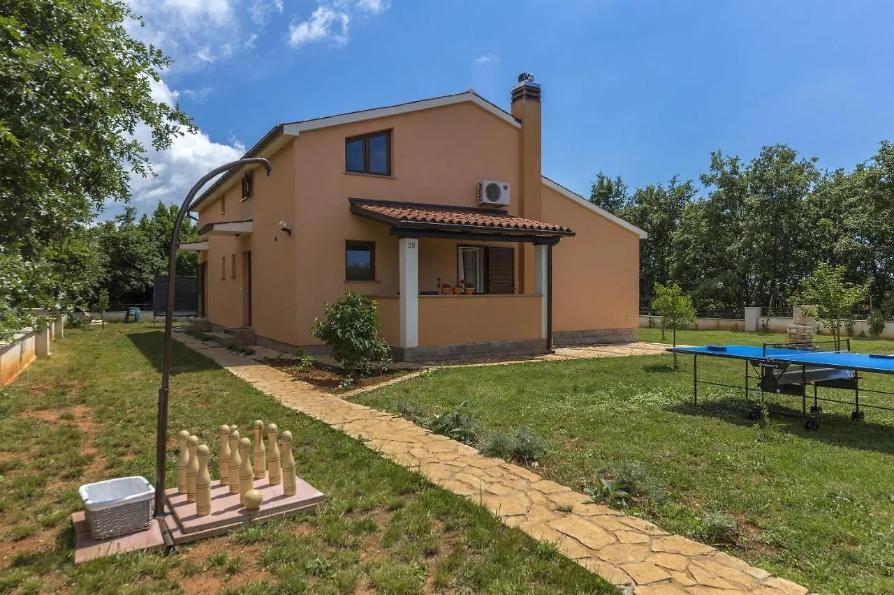 Luxury Experience In Villa Lucia With Heated Pool And Play Station 4 Vodnjan