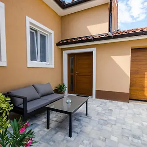 Casa Mia Apartment