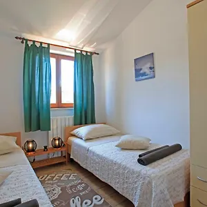 Vita Apartment